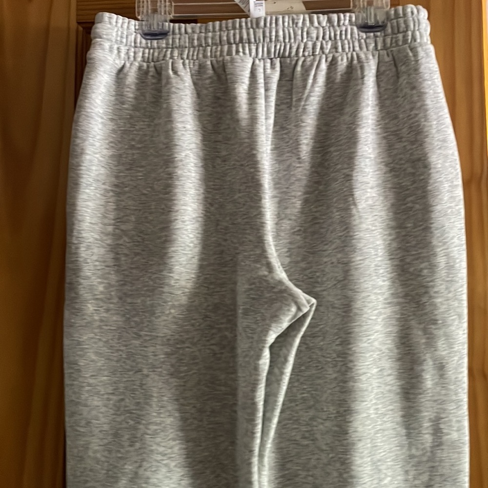 Fabletics sweatpants - Picture 3 of 4